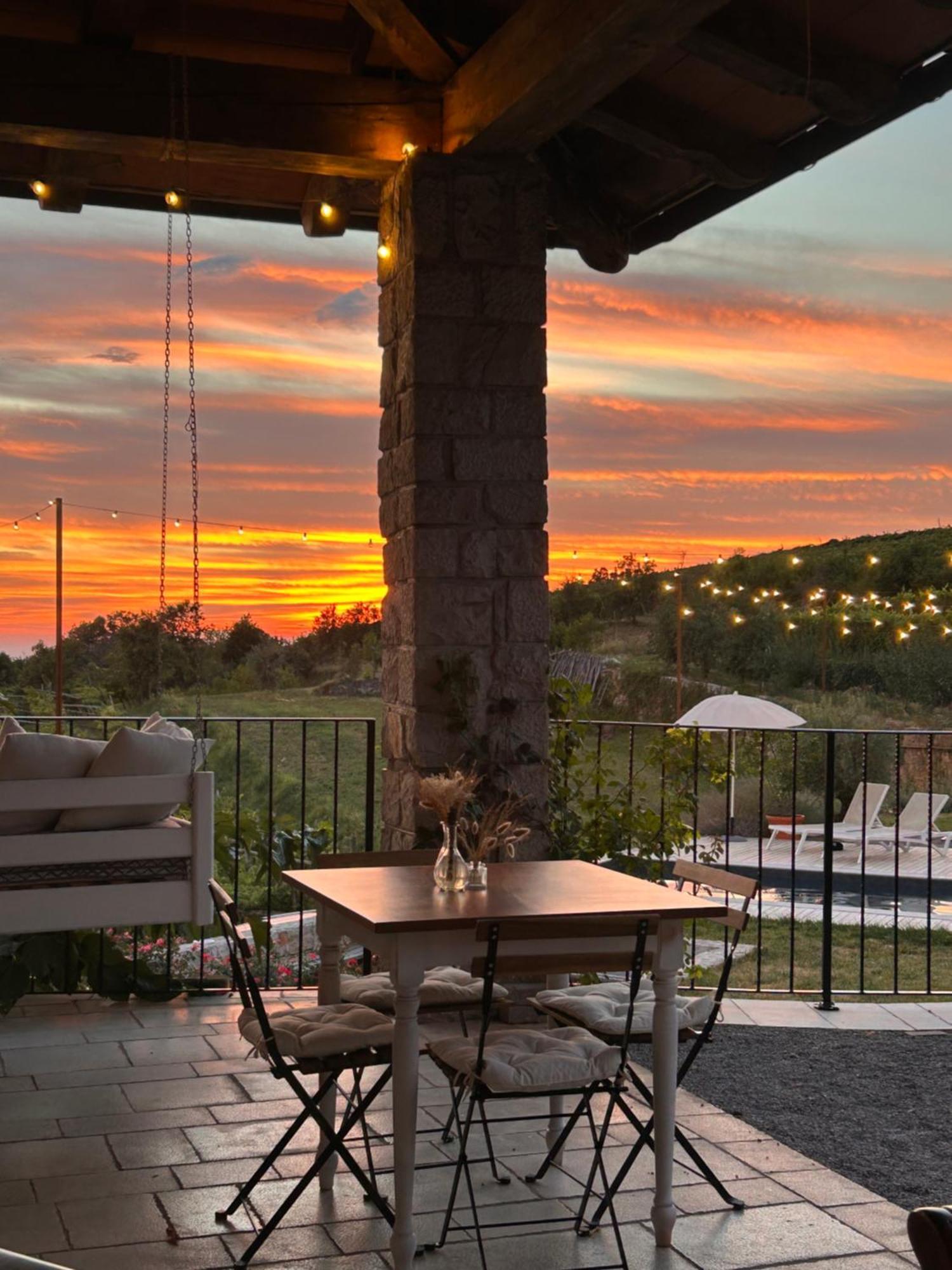 Skerlj Wine Estate Guest House Tomaj Bagian luar foto